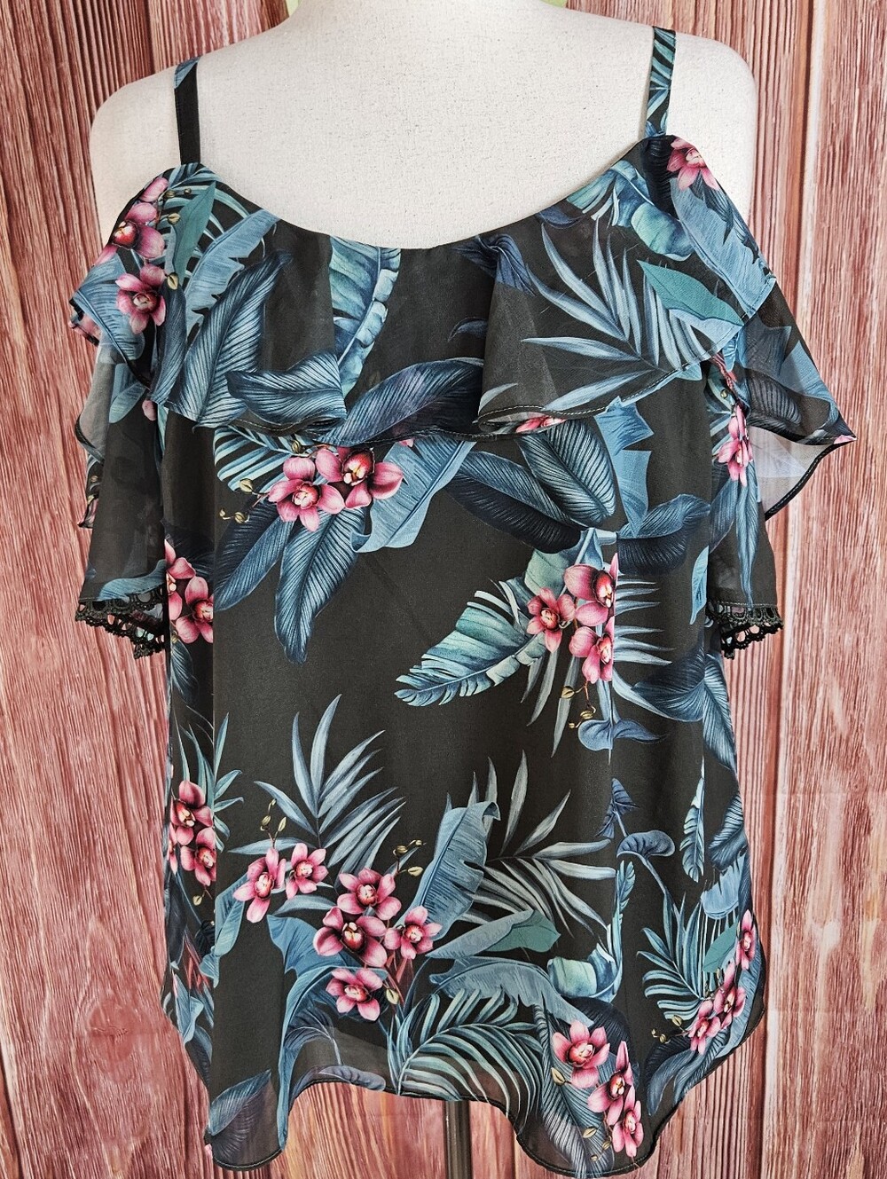 NWT City Chic Phoebe Ruffle Shoulder Blouse Plus Size 14W